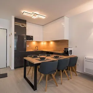  Apartman Astra
