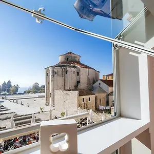  Albergue Boutique Forum